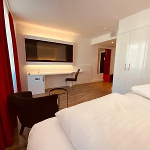 https://dormero-hotel-dresden-city.dresdenhotels.net